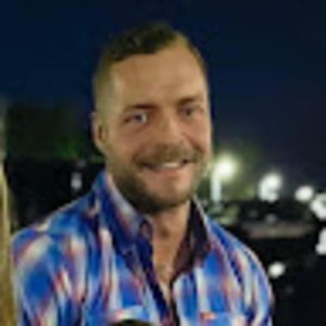 Meet your Posher, Christopher